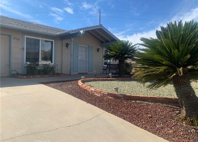 Property at 27525 Emory Ct, Menifee, CA 92586, 2 beds, 2 baths