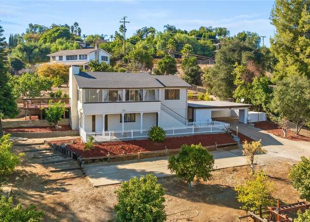 Property at 2401 Sunset Dr, Escondido, CA 92025, 4 beds, 2 baths