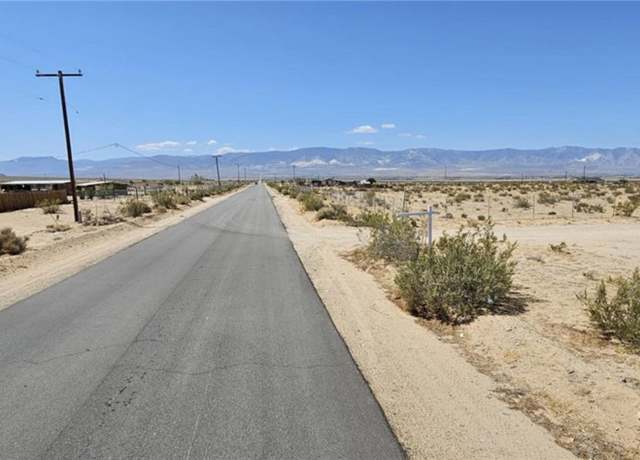 Property at 800 Harrod Rd, Lucerne Valley, CA 92356