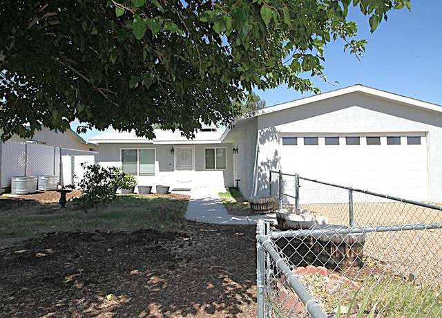Property at 308 Muir Ave, Barstow, CA 92311, 3 beds, 2 baths