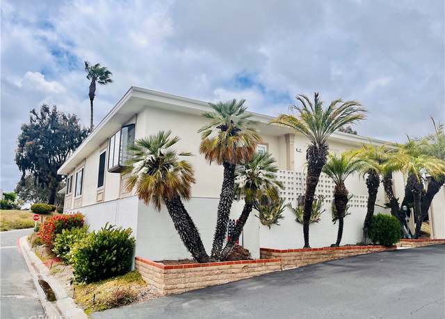 Property at 3747 Vista Campana S #7, Oceanside, CA 92057, 2 beds, 2 baths