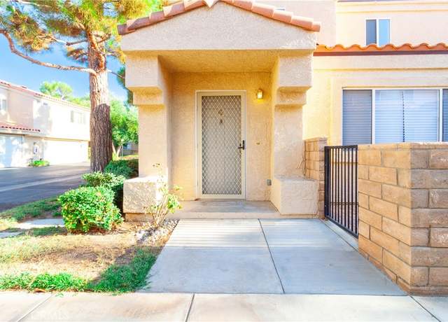 Property at 43465 30th St W #4, Lancaster, CA 93536, 3 beds, 3 baths