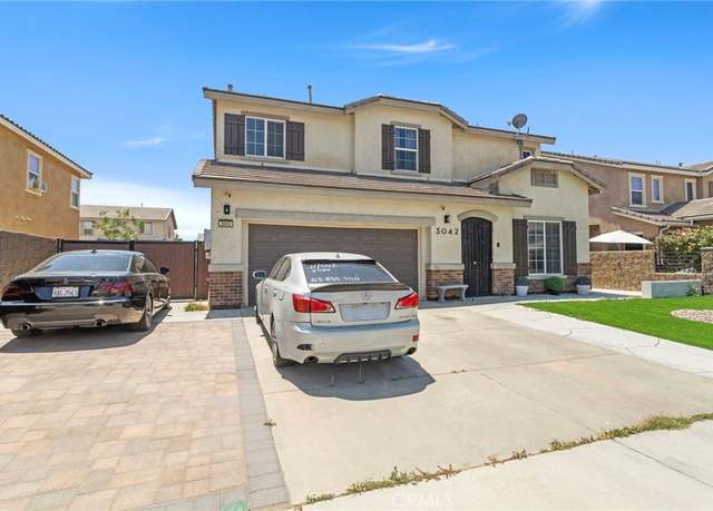 Property at 3042 San Luis Dr, Lancaster, CA 93535, 4 beds, 3 baths