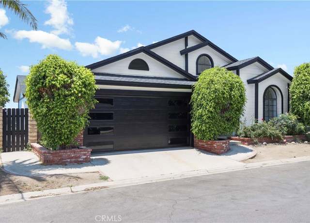 Property at 13691 Gavina Ave #574, Sylmar, CA 91342, 3 beds, 2 baths