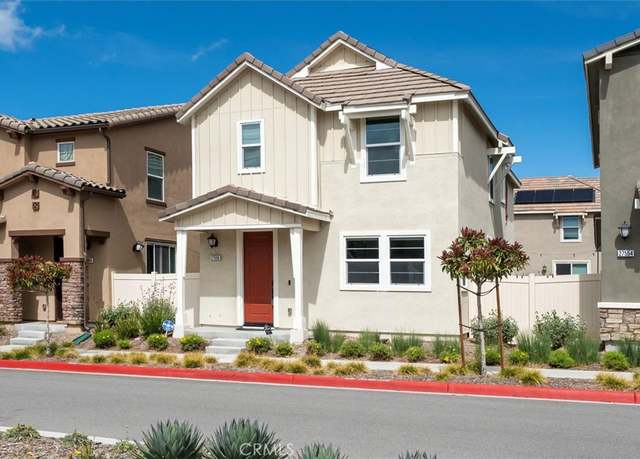 Property at 27556 Antelope Dr, Canyon Country, CA 91387, 3 beds, 2.5 baths