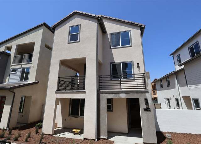 Property at 27310 Bear Paw Ln, Valencia, CA 91381, 4 beds, 5.5 baths