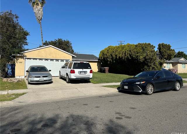 Property at 1207 N Siesta St, Anaheim, CA 92801, 3 beds, 2 baths