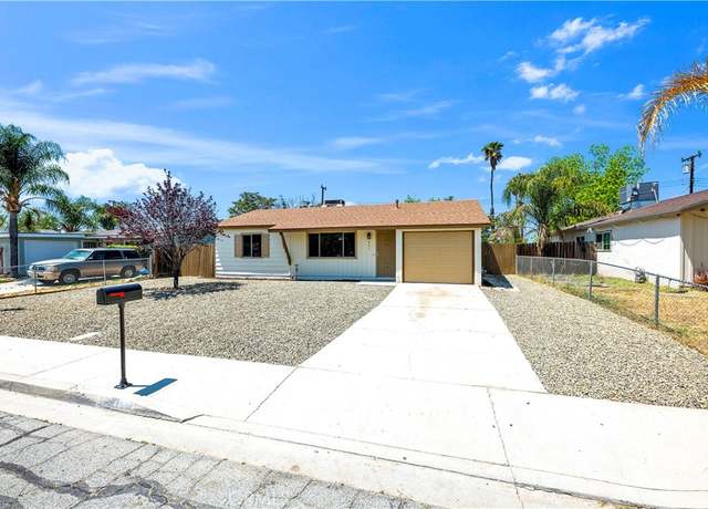 Property at 841 S Harvard St, Hemet, CA 92543, 2 beds, 1 bath