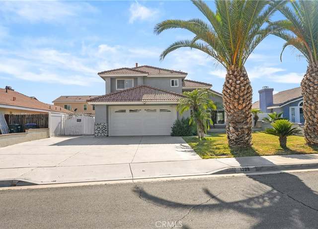 Property at 1209 Moonstone St, Hemet, CA 92543, 4 beds, 3 baths