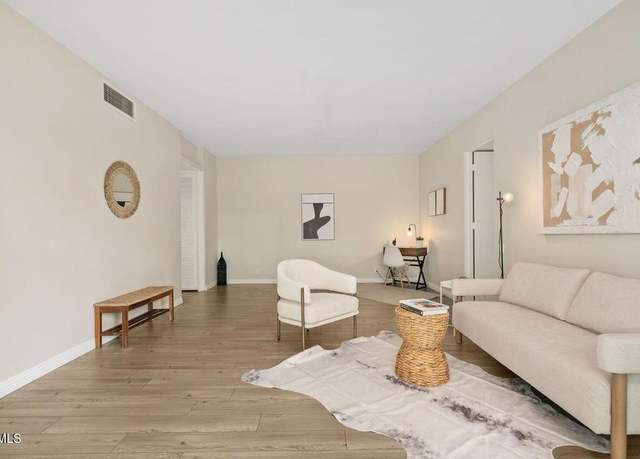 Property at 985 E California Blvd #304, Pasadena, CA 91106, 2 beds, 2 baths