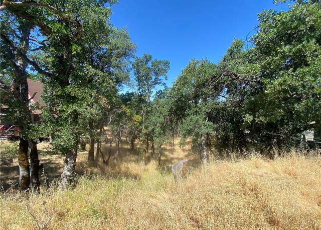 Property at 17487 Meadow View Dr, Hidden Valley Lake, CA 95467