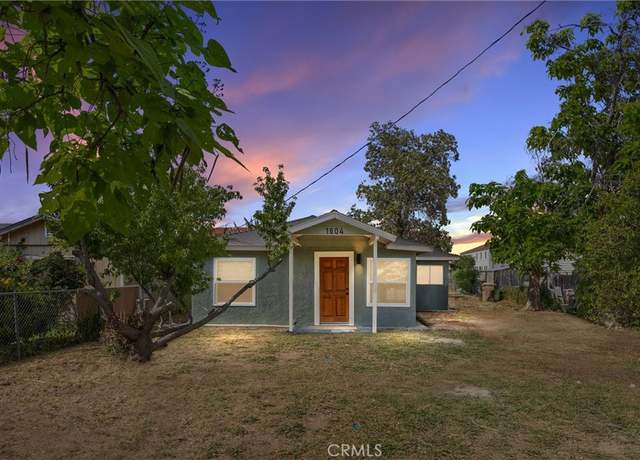 Property at 1604 Lisle St, Bakersfield, CA 93308, 2 beds, 1 bath