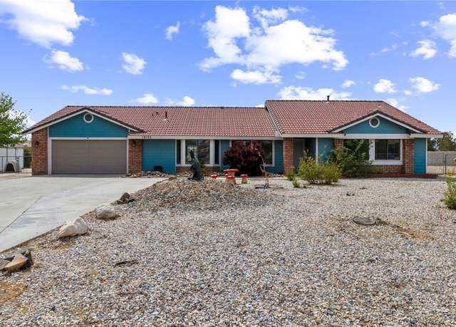 Property at 19193 Cochise Pl, Apple Valley, CA 92308, 4 beds, 2 baths