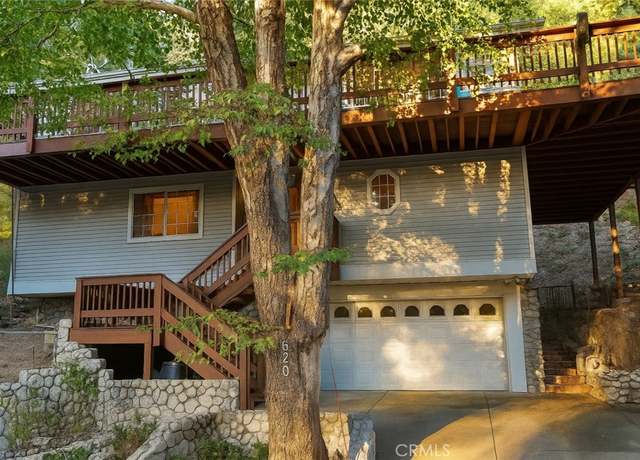 Property at 620 Acacia Dr, Crestline, CA 92325, 3 beds, 4 baths
