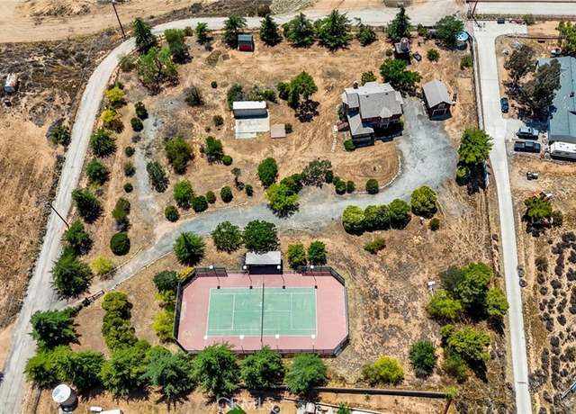 Property at 10821 Los Jordans Rd, Agua Dulce, CA 91390, 3 beds, 2 baths