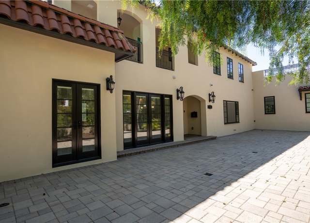 Property at 734 Cumberland Rd, Glendale, CA 91202, 3 beds, 3 baths