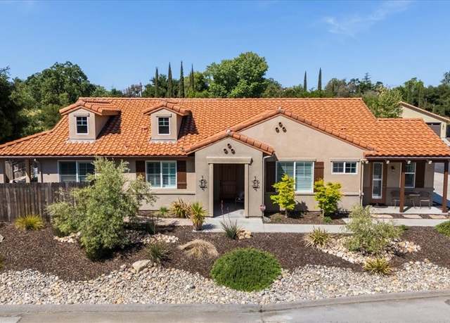 Property at 8670 Erika Ct, Atascadero, CA 93422, 4 beds, 3 baths