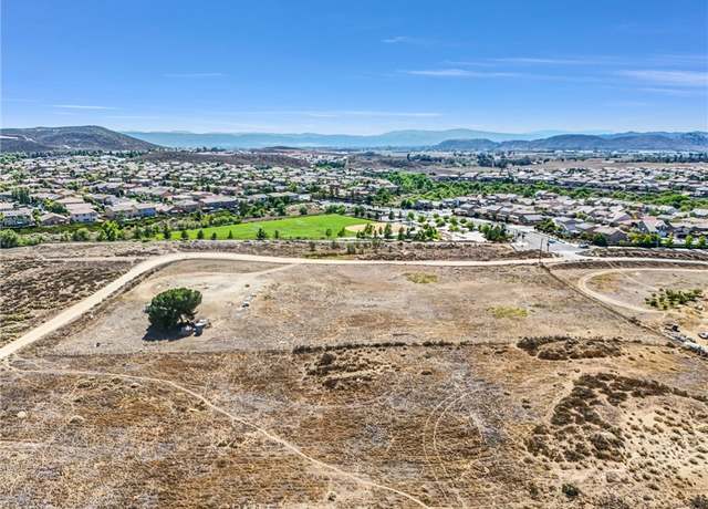 Property at 37880 Pourroy Rd, Winchester, CA 92596