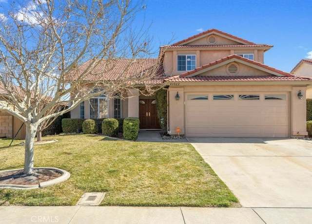 Property at 43922 Fallon Dr, Lancaster, CA 93535, 4 beds, 2.5 baths