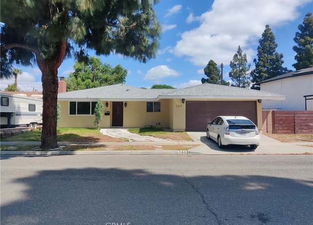 Property at 746 Hudson Ave, Costa Mesa, CA 92626, 4 beds, 2 baths