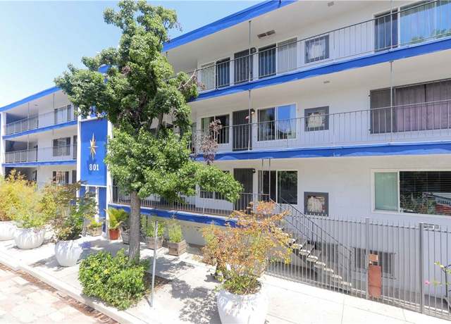 Property at 801 E 1st St #17, Long Beach, CA 90802, 1 bed, 1 bath