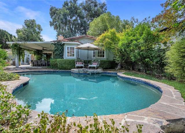 Property at 22015 Independencia St, Woodland Hills, CA 91364, 3 beds, 2 baths