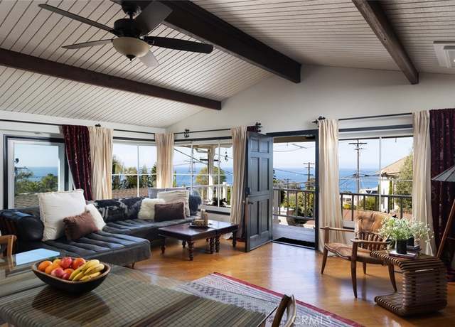 Property at 31706 Scenic Dr, Laguna Beach, CA 92651, 3 beds, 2.5 baths