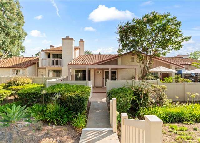 Property at 2095 Wetstone Ct, Thousand Oaks, CA 91362, 3 beds, 2 baths