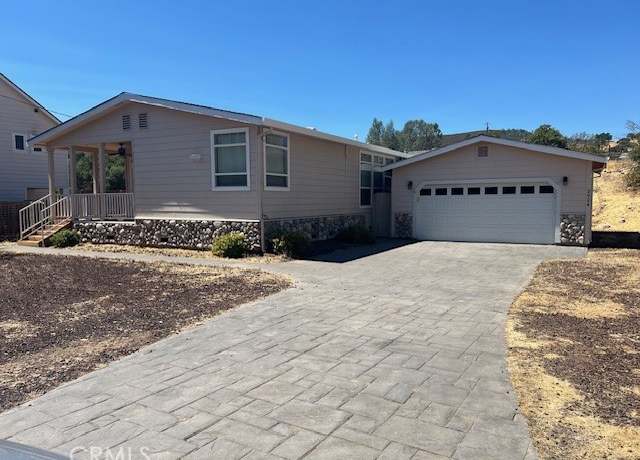 Property at 2924 Meadow Creek Rd, Clearlake Oaks, CA 95423, 2 beds, 2 baths