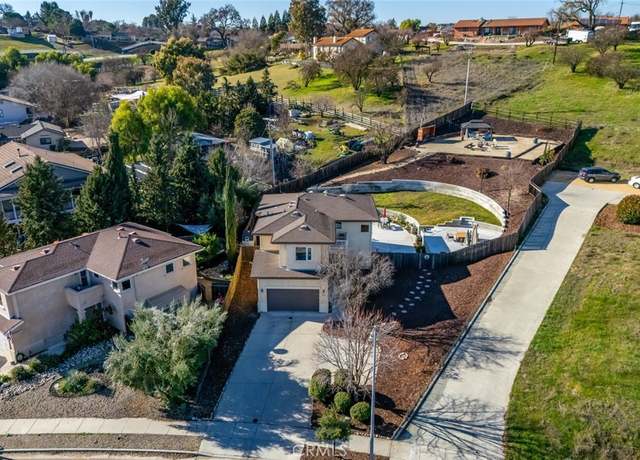 Property at 430 Montebello Oaks Dr, Paso Robles, CA 93446, 3 beds, 2.5 baths