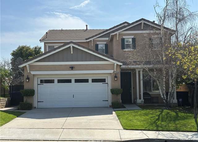 Property at 29968 Cambridge Ave, Castaic, CA 91384, 4 beds, 3 baths