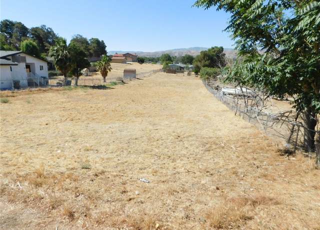Property at 4788 Columbia Way, Quartz Hill, CA 93536