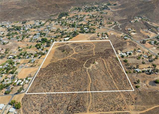 Property at 34104005 Palm Dr, Menifee, CA 92587