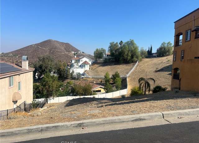 Property at 22871 Giant Fir, Canyon Lake, CA 92587