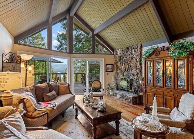 Property at 750 Zurich Dr, Lake Arrowhead, CA 92352, 4 beds, 4.5 baths