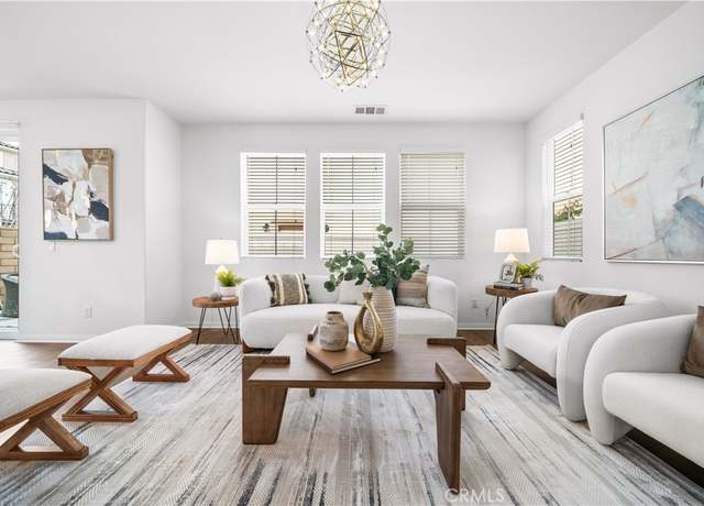 Property at 333 Calle Elegante, Lake Forest, CA 92630, 3 beds, 2.5 baths