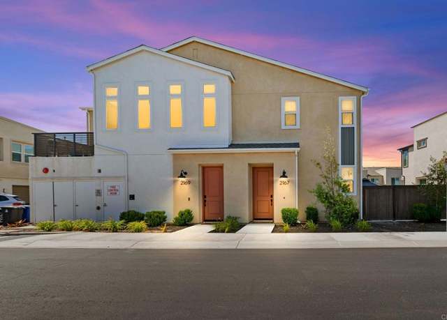 Property at 2167 Trevi Cir, Chula Vista, CA 91913, 4 beds, 3 baths