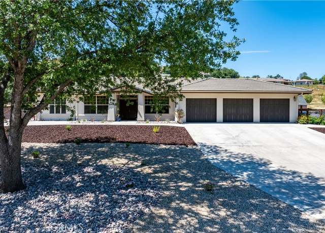 Property at 9947 Flyrod Dr, Paso Robles, CA 93446, 4 beds, 2.5 baths