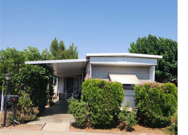 Property at 15940 Stoddard Wells Rd #40, Victorville, CA 92395, 2 beds, 1 bath
