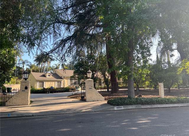 Property at 18600 Linnet St, Tarzana, CA 91356, 4 beds, 3 baths