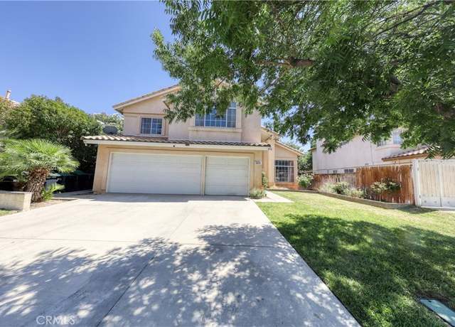 Property at 2802 W Pillsbury St, Lancaster, CA 93536, 4 beds, 3 baths