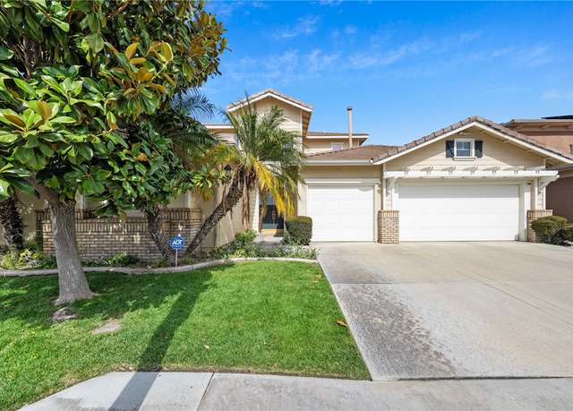 Property at 11539 Trailway Dr, Riverside, CA 92505, 4 beds, 3.5 baths