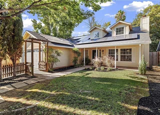 Property at 52 Glenshire Ln, Chico, CA 95973, 3 beds, 2.5 baths