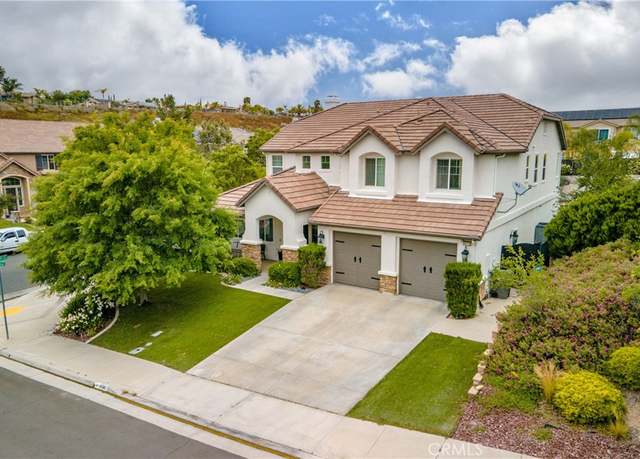 Property at 45118 Riverstone Ct, Temecula, CA 92592, 5 beds, 4 baths
