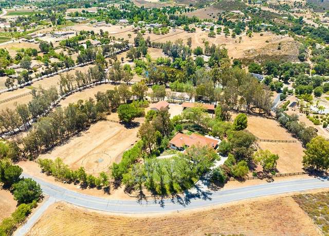 Property at 38785 Avenida Bonita, Murrieta, CA 92562, 4 beds, 3 baths