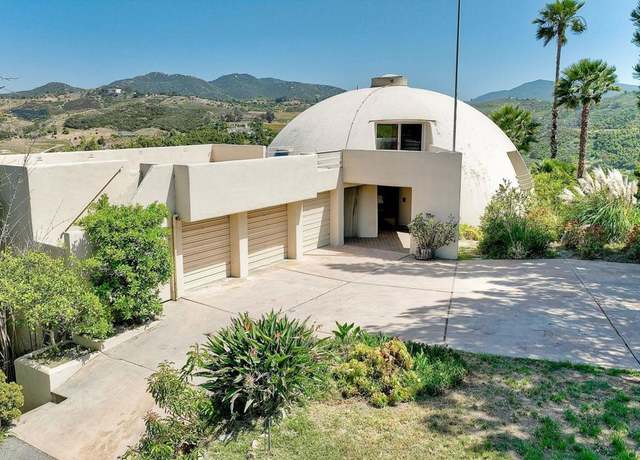 Property at 29853 Disney Ln, Vista, CA 92084, 3 beds, 3 baths