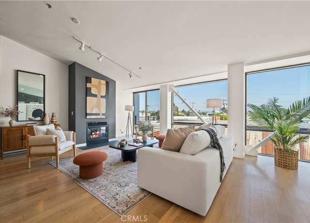 Property at 700 Main St #23, Venice, CA 90291, 1 bed, 1 bath