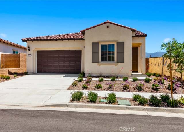 Property at 11879 Shadeland Dr, Corona, CA 92883, 2 beds, 2 baths