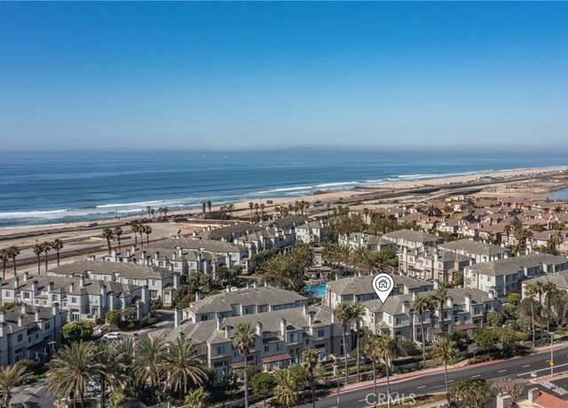 Property at 19328 Surfwave Dr, Huntington Beach, CA 92648, 3 beds, 2.5 baths