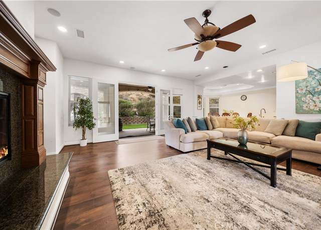Property at 26677 Avenida Del Oro, Temecula, CA 92590, 5 beds, 4 baths